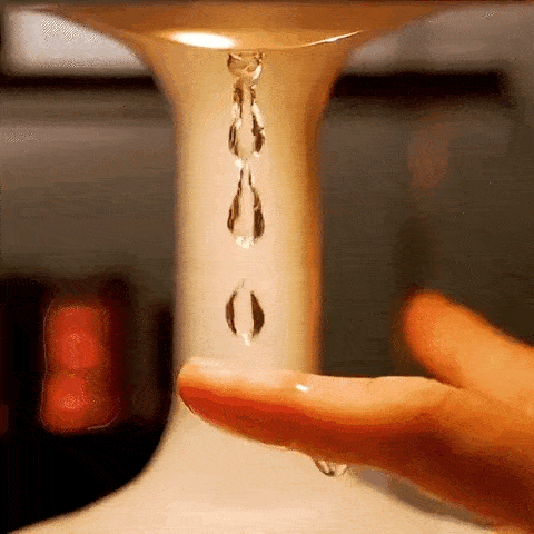 Anti Gravity Water Drop Humidifier - Buzzburstsh0p